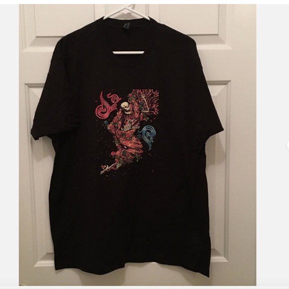 Tultex Other - New Dead & Company Men's Skeleton Concert Music Tour Black Red T-Shirt Medium